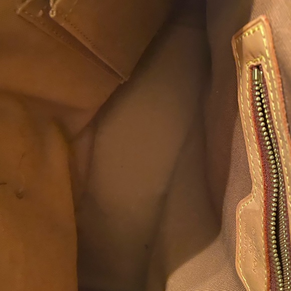 Louis Vuitton tote - Picture 12 of 16